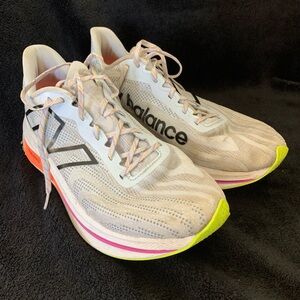 New Balance Fuel Cell SuperComp Trainer v2
